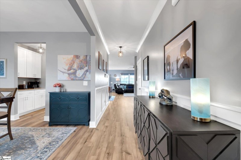 Property image 2 of 6 Roderick Lane in Arden Woods, Greenville, SC 29605