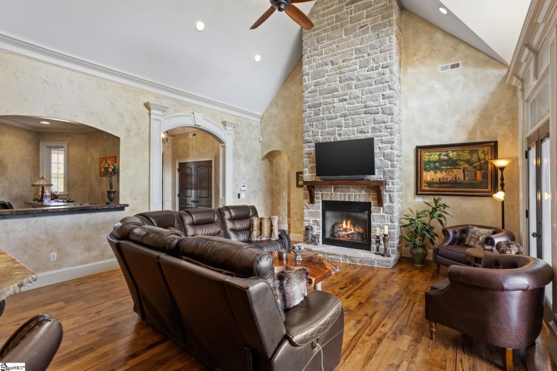 Property image 4 of 517 World Tour Drive in Woodfin Ridge, Inman, SC 29349