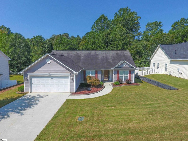 Property image 3 at 120 Rounded Wing Drive, Easley, SC 29642