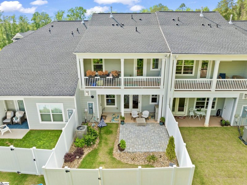 322 Nettle Lane