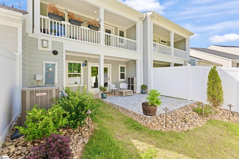 Property image 2 at 322 Nettle Lane, Greenville, SC 29607