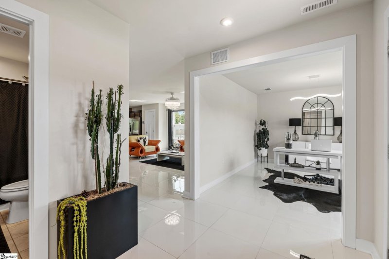 Property image 4 of 2274 Hemming Way in Elmwood Cottages, Boiling Springs, SC 29316