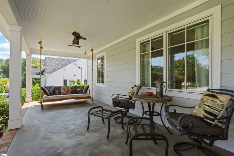 Property image 5 at 130 Mount Vista Avenue, Greenville, SC 29605