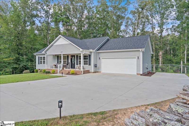 Property image 2 at 227 Destiny Drive, Gray Court, SC 29645