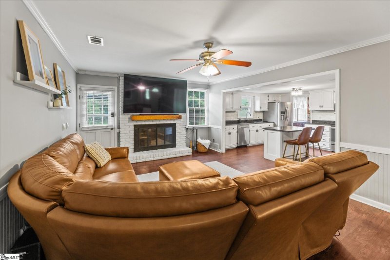 Property image 4 at 109 Meadowbrook Drive, Mauldin, SC 29662