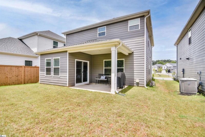 Property image 3 of 105 Boren Way in Alston Chase, Greenville, SC 29607
