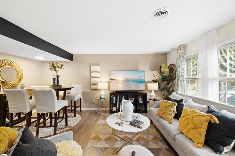 Property image 5 of 52 Pine Creek Court Extension in Highland, Greenville, SC 29605