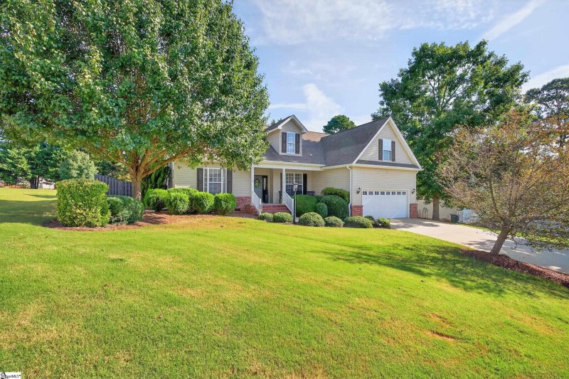 Ridgecreek Estates, Greer Community