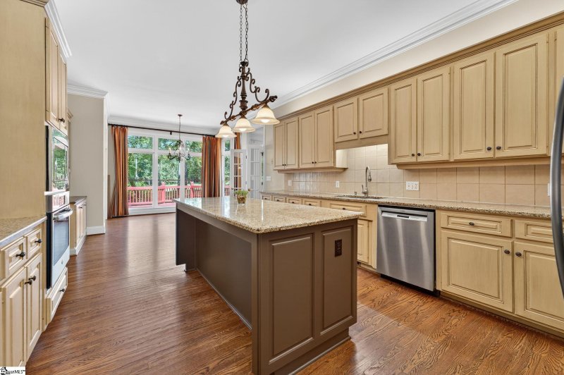 Property image 2 of 228 Indian Wells Drive in Carolina Country Club, Spartanburg, SC 29306