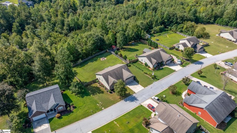 Property image 4 at 47 Jaden Court, Greer, SC 29651