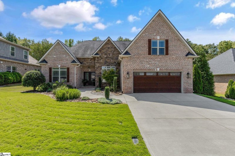 Property image 2 of 1003 Tuscany Drive in Tuscany, Anderson, SC 29621