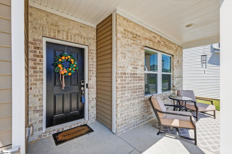 Property image 3 of 207 Allenby Lane in Garrison Grove, Simpsonville, SC 29680