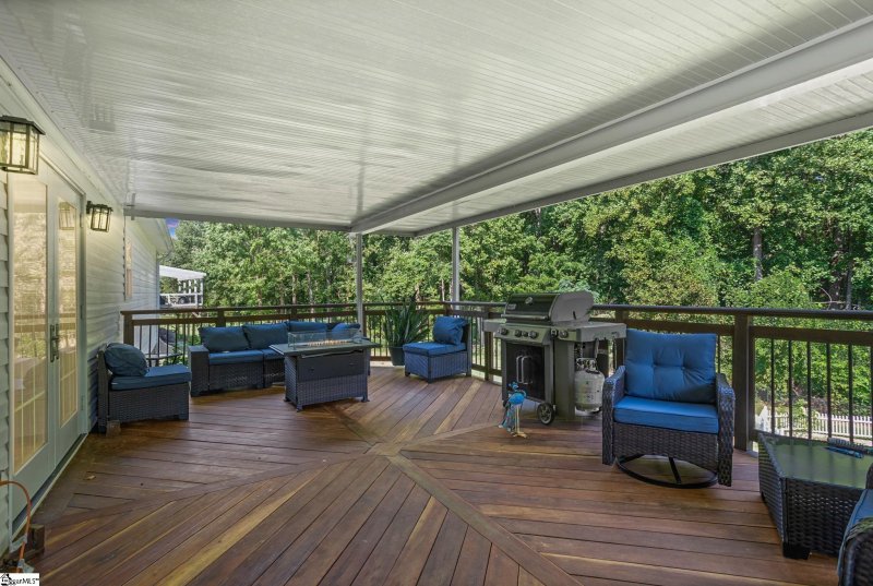 Property image 2 of 305 Wildmarsh Road in Mallard Green, Piedmont, SC 29673