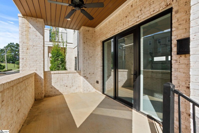 Property image 3 at 33 Thruston Street, Greenville, SC 29605