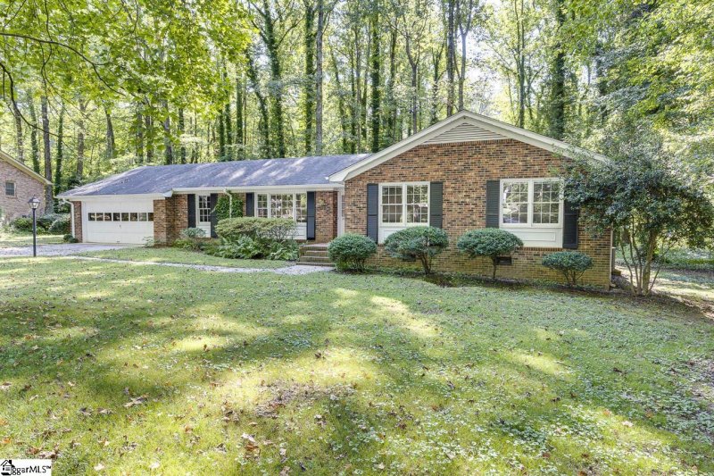 Property image 2 at 100 Holly Road, Taylors, SC 29687