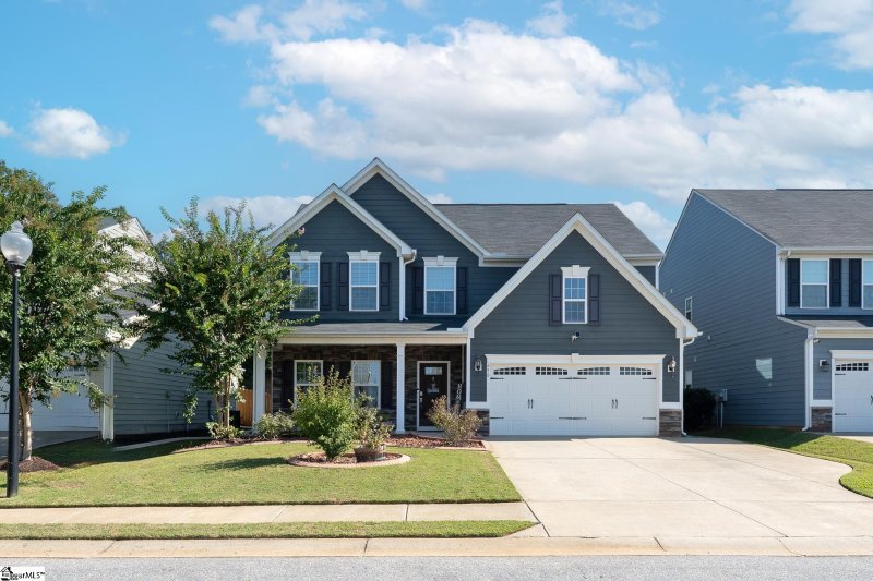 Property image 2 of 650 Windward Lane in Rainwater, Duncan, SC 29334