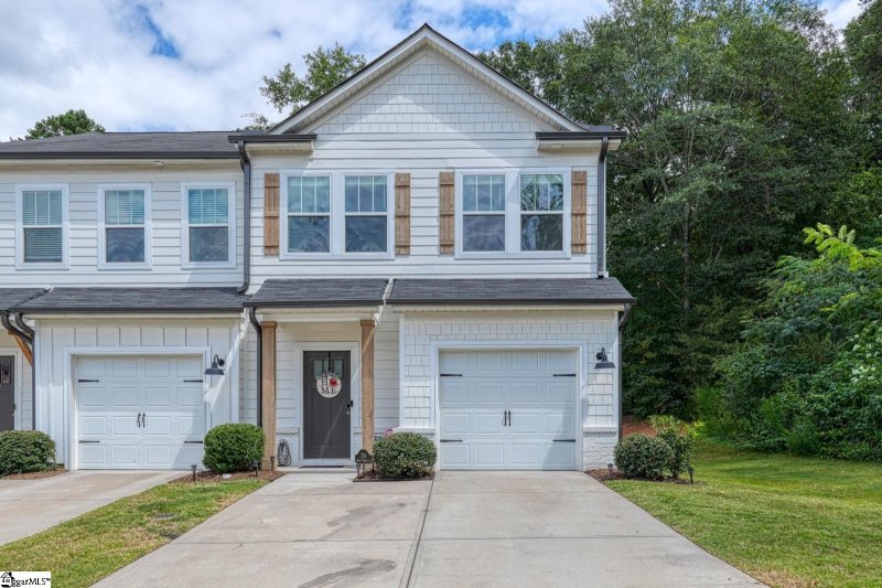 219 Broad Banyan Court