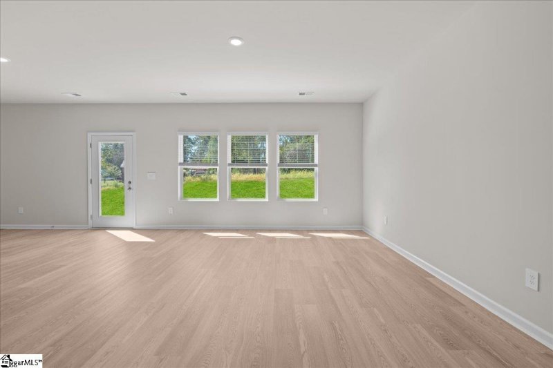 Property image 5 at 311 Fair Cross Circle, Piedmont, SC 29673