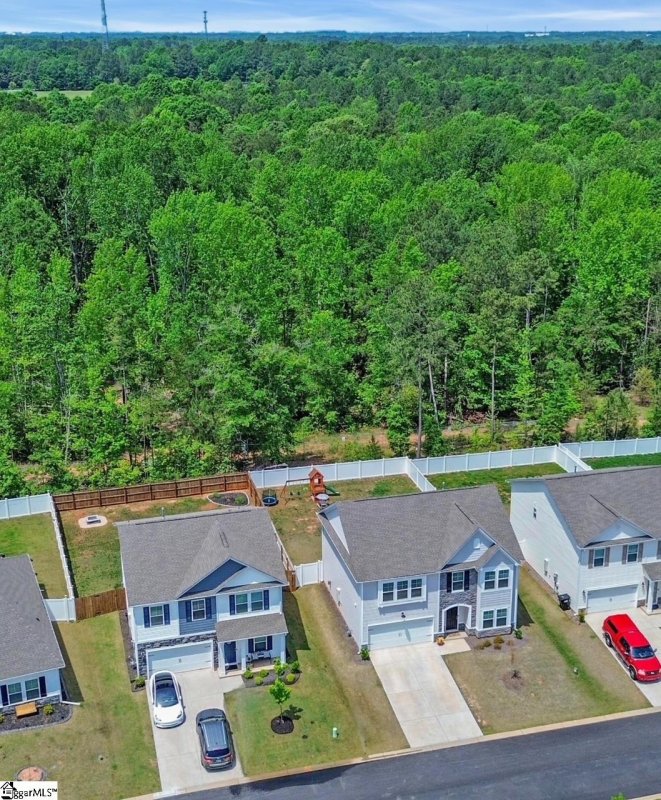 Property image 3 of 139 Strongridge Trail in Heritage Crossing, Simpsonville, SC 29681