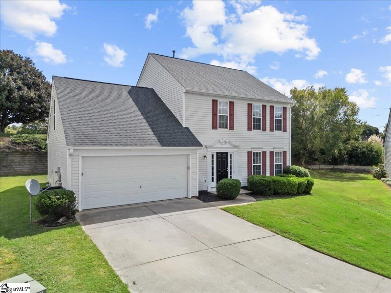 Property image 2 of 306 Londonderry Court in Shelburne Farms, Greer, SC 29650
