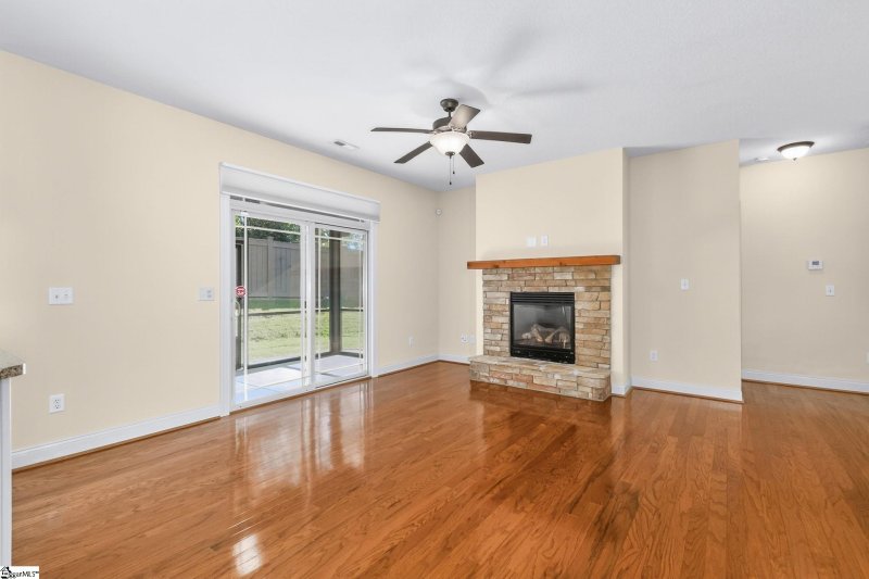 Property image 4 of 4 Dolerite Drive in Bluestone Cottages, Taylors, SC 29687