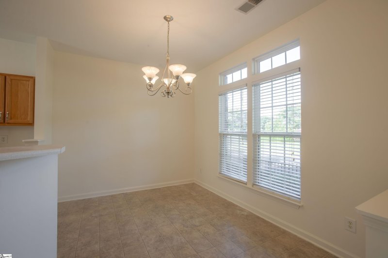 Property image 5 of 110 Auburn Top Lane in Hadley Park, Mauldin, SC 29662