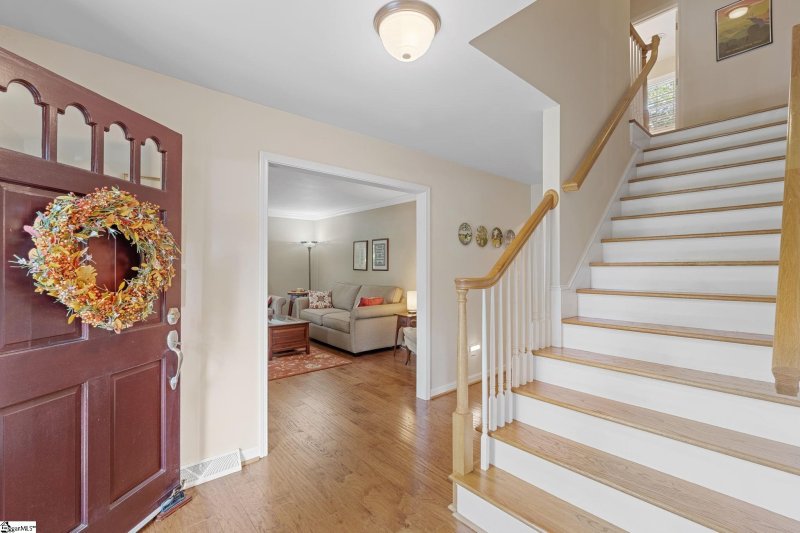 Property image 3 of 14 Sugarberry Drive in Dove Tree, Greenville, SC 29615