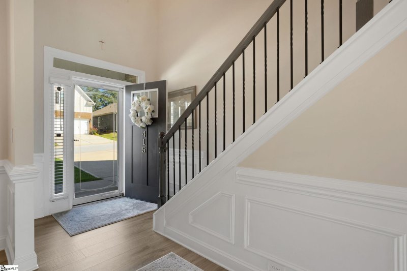 Property image 4 of 415 Raleighwood Lane in Heritage Village, Simpsonville, SC 29681