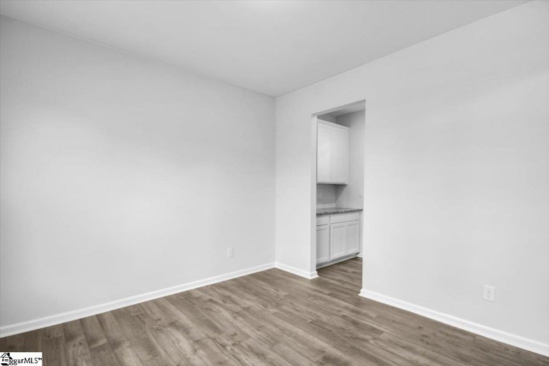 Property image 4 of 105 Eclipse Street in Crown Pointe, Simpsonville, SC 29680