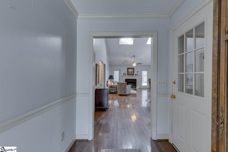 Property image 4 at 2 Club Pointe, Taylors, SC 29687