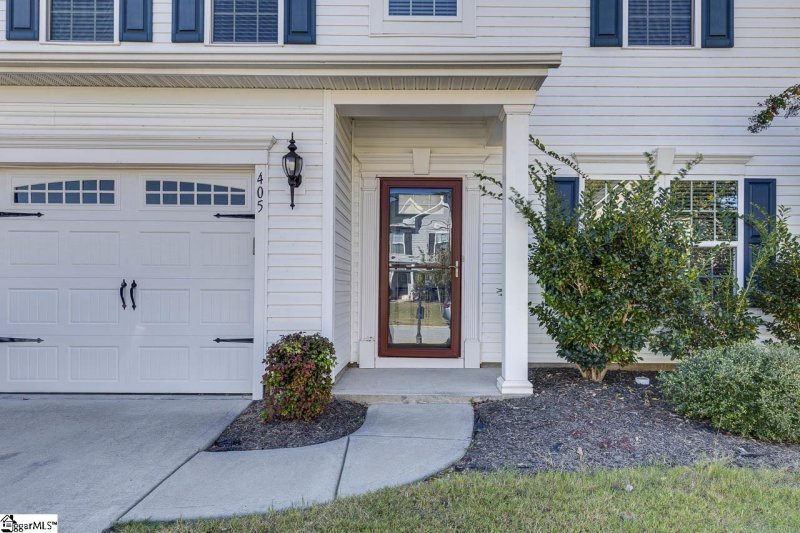 Property image 3 of 405 Sandusky Lane in River Shoals, Simpsonville, SC 29680