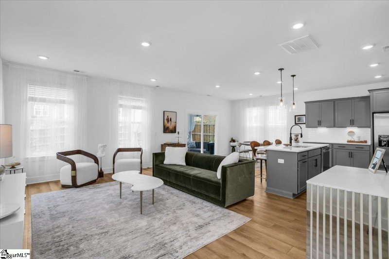 Property image 3 of 850 Pleasant Falls Drive in Pleasant Falls, Moore, SC 29369