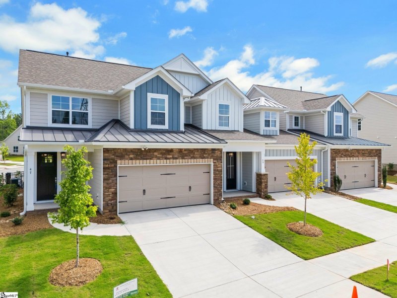 Property image 2 at 47 Hensley Road, Greenville, SC 29607