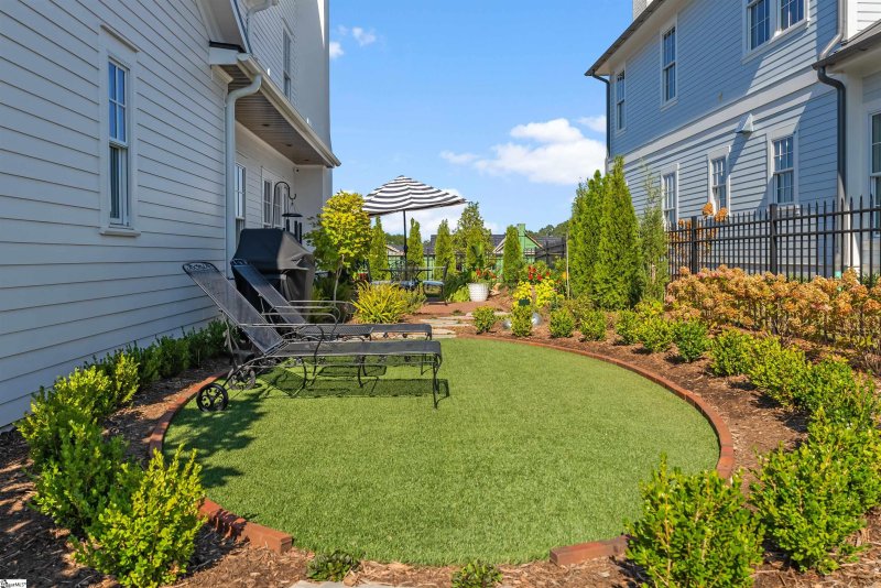 Property image 5 of 103 Burriss Drive in Hartness, Greenville, SC 29615