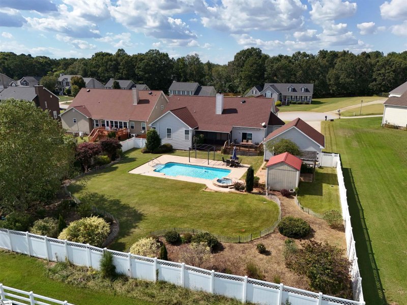 Property image 3 of 608 Saddlebred Drive in Saddlehorn, Pelzer, SC 29669