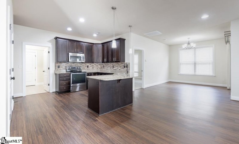 Property image 4 of 219 Catskill Drive in Bluestone Cottages, Taylors, SC 29687
