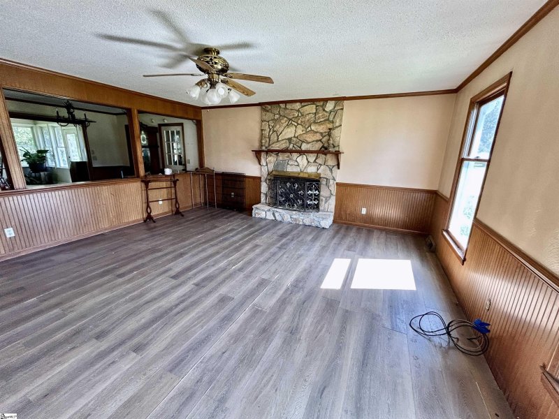 Property image 5 of 109 Pebble Brook Lane in Rock Springs, Belton, SC 29627