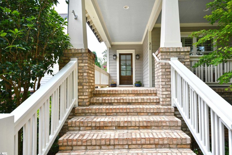 Property image 3 of 315 Croft Street in North Main, Greenville, SC 29609-5402