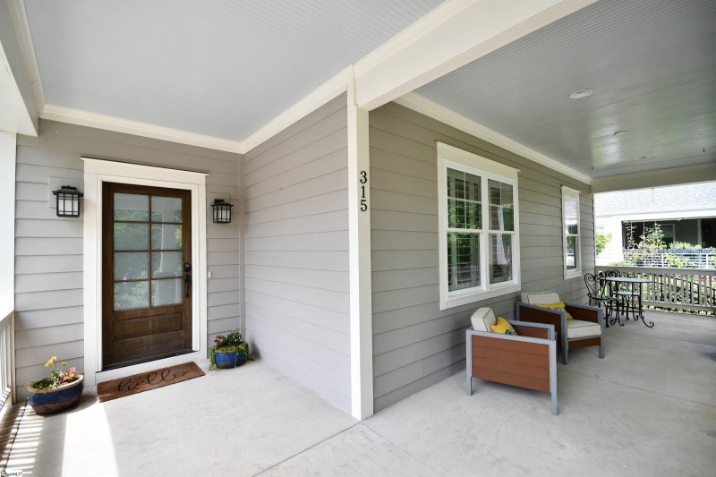 Property image 4 of 315 Croft Street in North Main, Greenville, SC 29609-5402