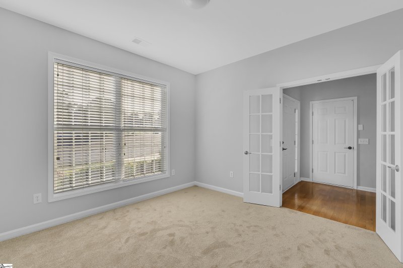 Property image 3 of 15 Coulter Court in St James Place, Greer, SC 29650