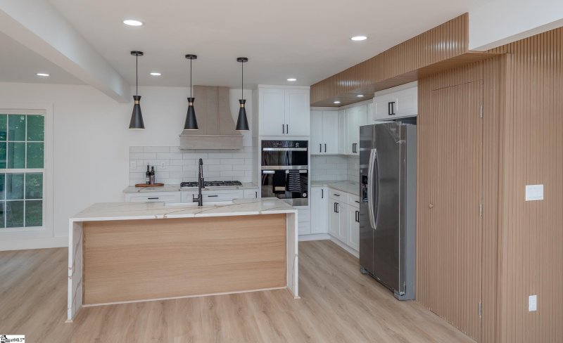 Property image 5 of 101 Ashford Avenue in Vista Hills, Greenville, SC 29609