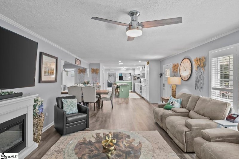Property image 4 of 213 Harts Lane in None, Simpsonville, SC 29681
