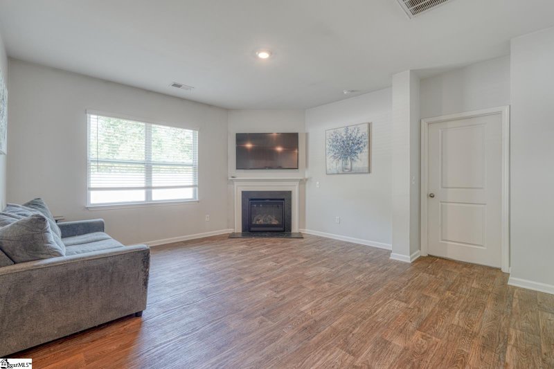 Property image 3 of 480 Bucky Drive in Ellington, Woodruff, SC 29388