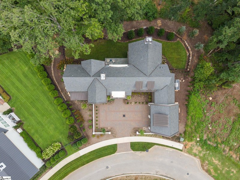 Property image 3 of 214 Kendrick Circle in Hartness, Greenville, SC 29615