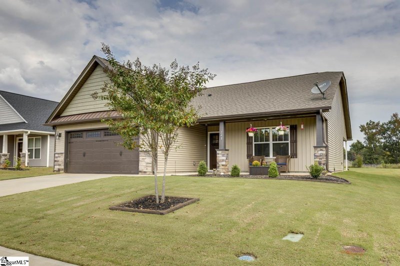 Property image 3 at 248 Abelia Meadows Drive, Piedmont, SC 29673