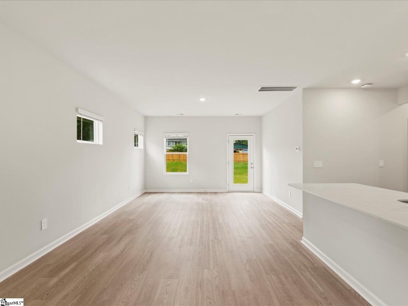 Property image 4 of 321 Fair Cross Circle in Pleasant Brook, Piedmont, SC 29673