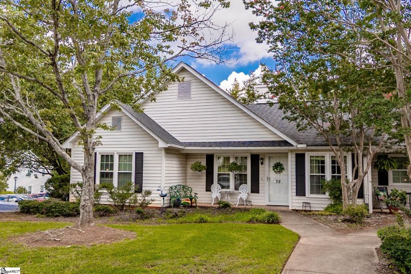 Green Creek, Greenville Community