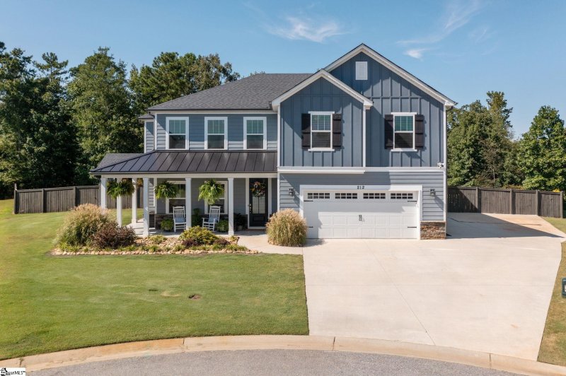 Property image 2 at 212 Terrapin Cross Way, Simpsonville, SC 29680