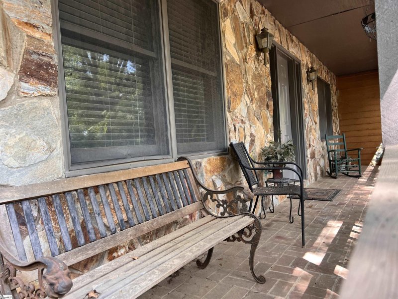 Property image 3 at 109 Edinburgh Place, Moore, SC 29369