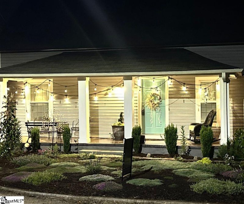 Property image 2 of 20 Haynesworth Street in Monaghan, Greenville, SC 29611